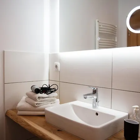 Bauernhof Hoeper-rauert - Reihenhaus 2 * Neujellingsdorf